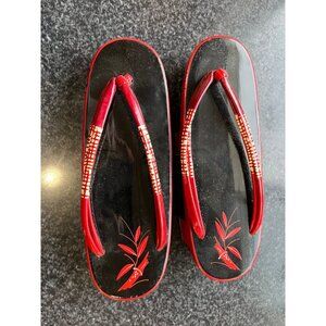 Vtg Japanese Geta Wood Kimono Sandals Artisan Craftsman 9" Red Black Lacquered